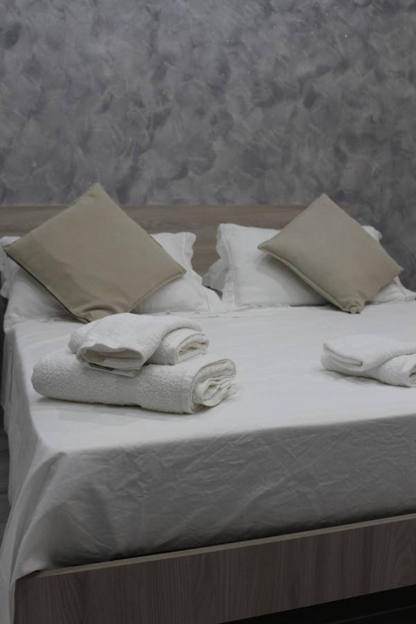 Casa Vacanza Grey Aparthotel Naples Exterior photo